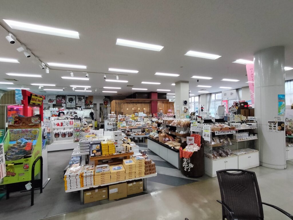 【道の駅てんのう】天王スカイタワーお土産処売り場