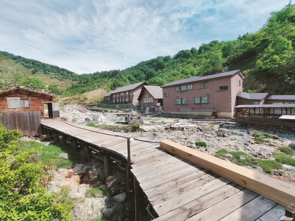 【秋田県仙北市】特別な湯治場・名湯 玉川温泉 宿泊棟