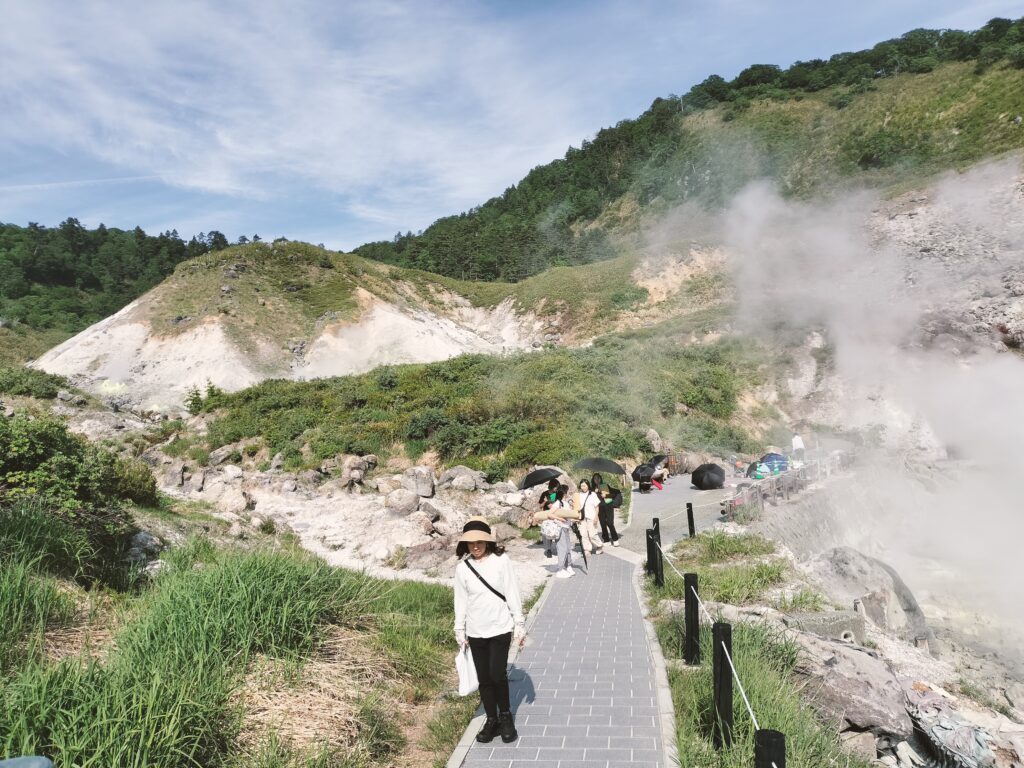 【秋田県仙北市】特別な湯治場・名湯 玉川温泉 自然研究路 大噴
