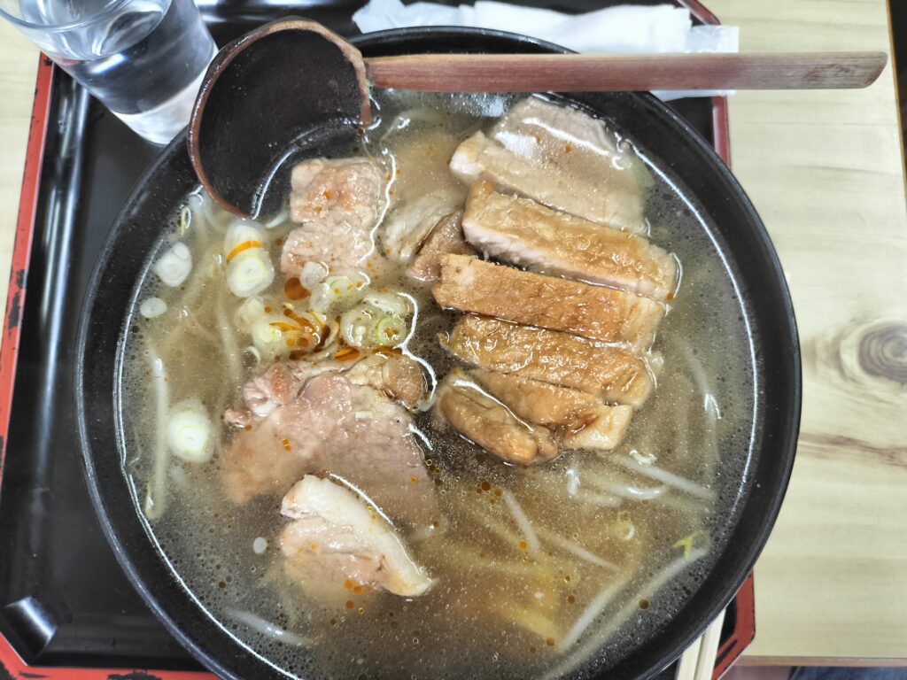 【秋田県にかほ市】園食堂 肉タンメン 着丼