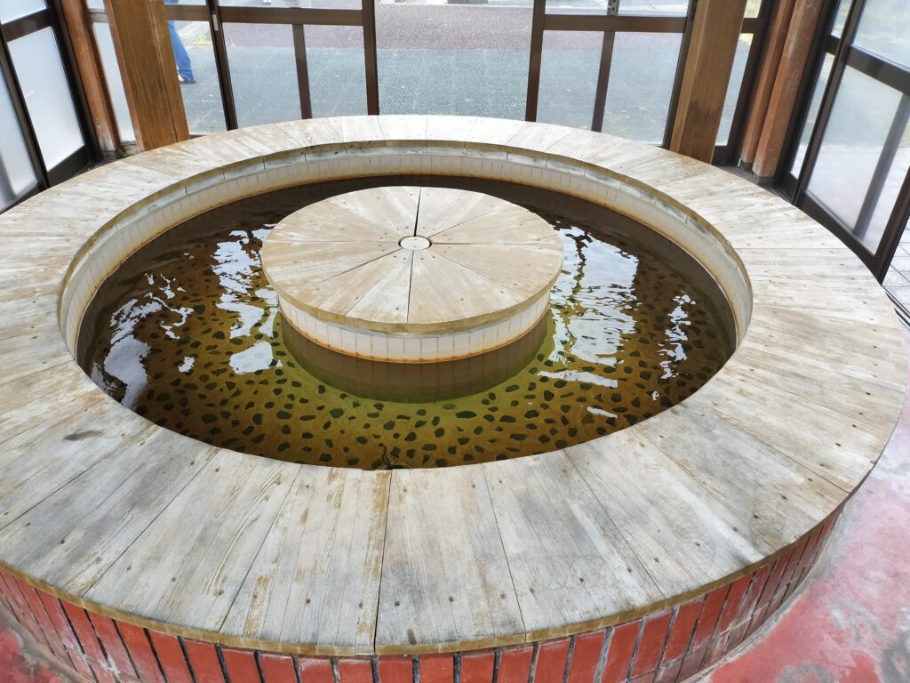 【山形県遊佐町】鳥海温泉 あぽん温泉 足湯