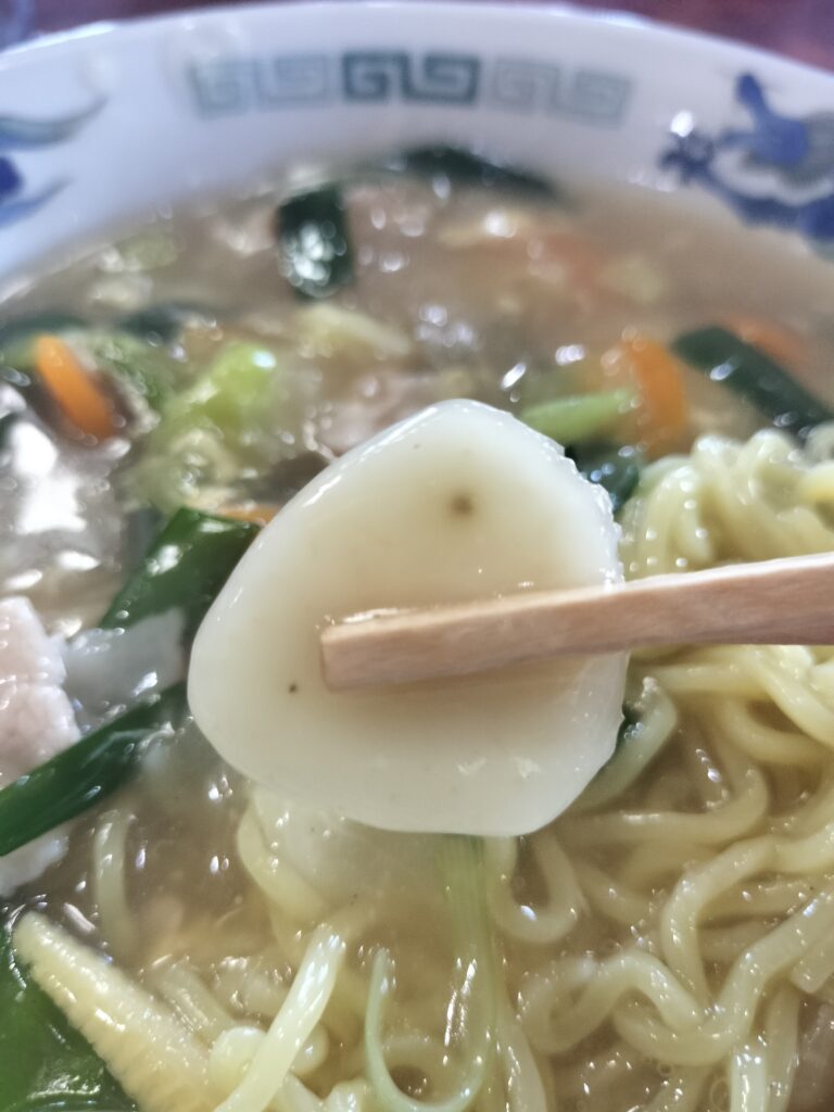【秋田県能代市】中華レストラン「みき」長崎ちゃんぽんめん具材ヤーコン?