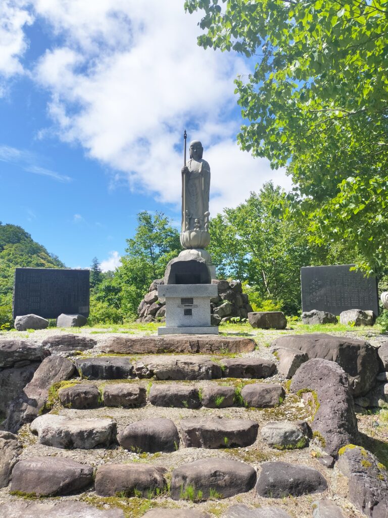 【秋田県湯沢市】川原毛地蔵菩薩