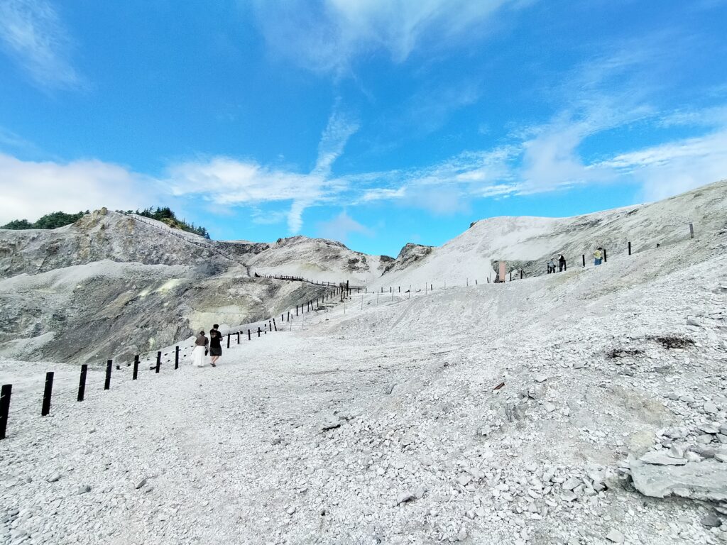 【秋田県湯沢市】川原毛地獄