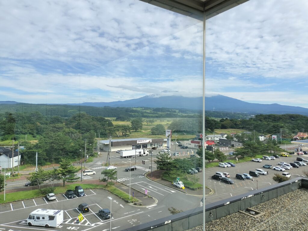 【秋田県にかほ市】道の駅象潟 ねむの丘 展望塔からの眺め