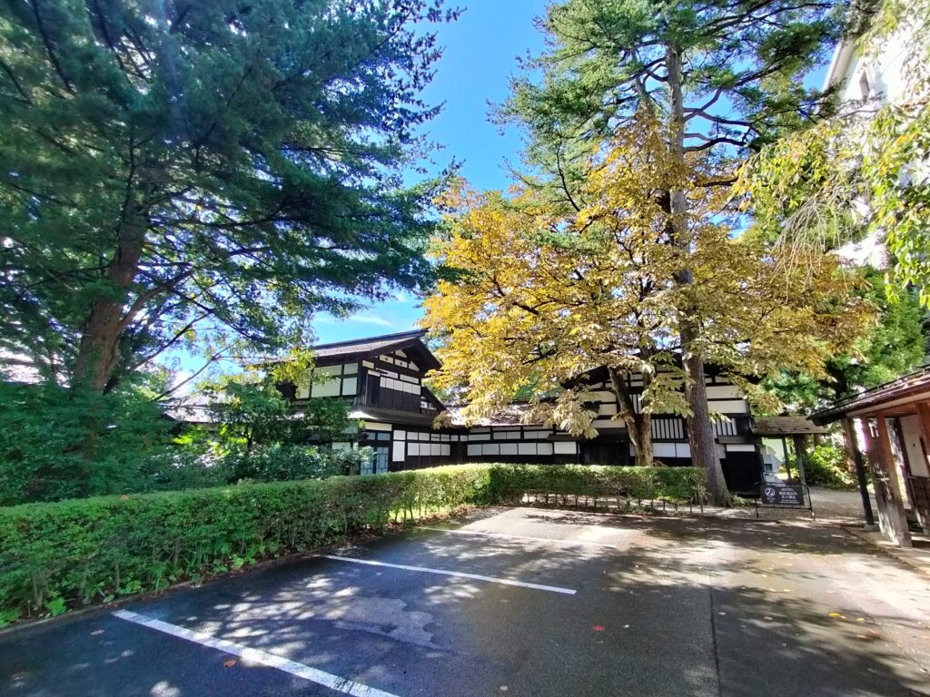 【秋田県仙北市】西宮家 ホテル 和のゐ 角館 裏側外観