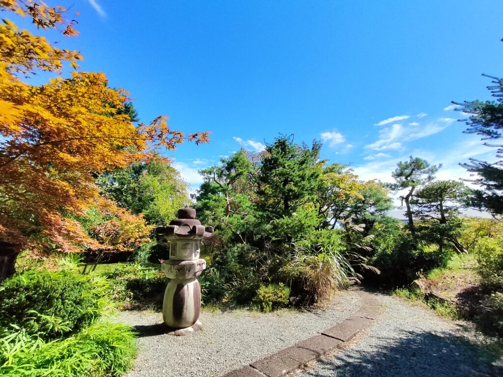 【秋田県仙北市角館町】庭園とお食事処 小倉園 庭園