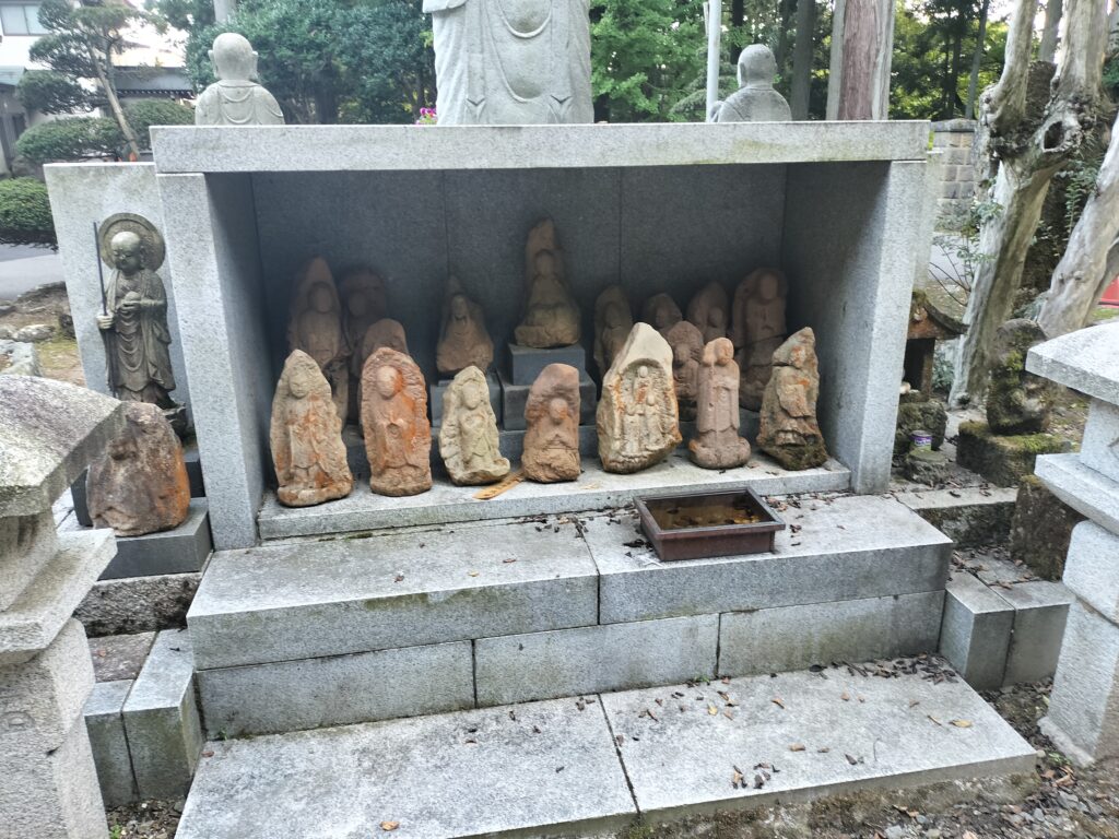 【秋田県由利本荘市】長谷寺:赤田の大仏 地蔵菩薩 水子地蔵