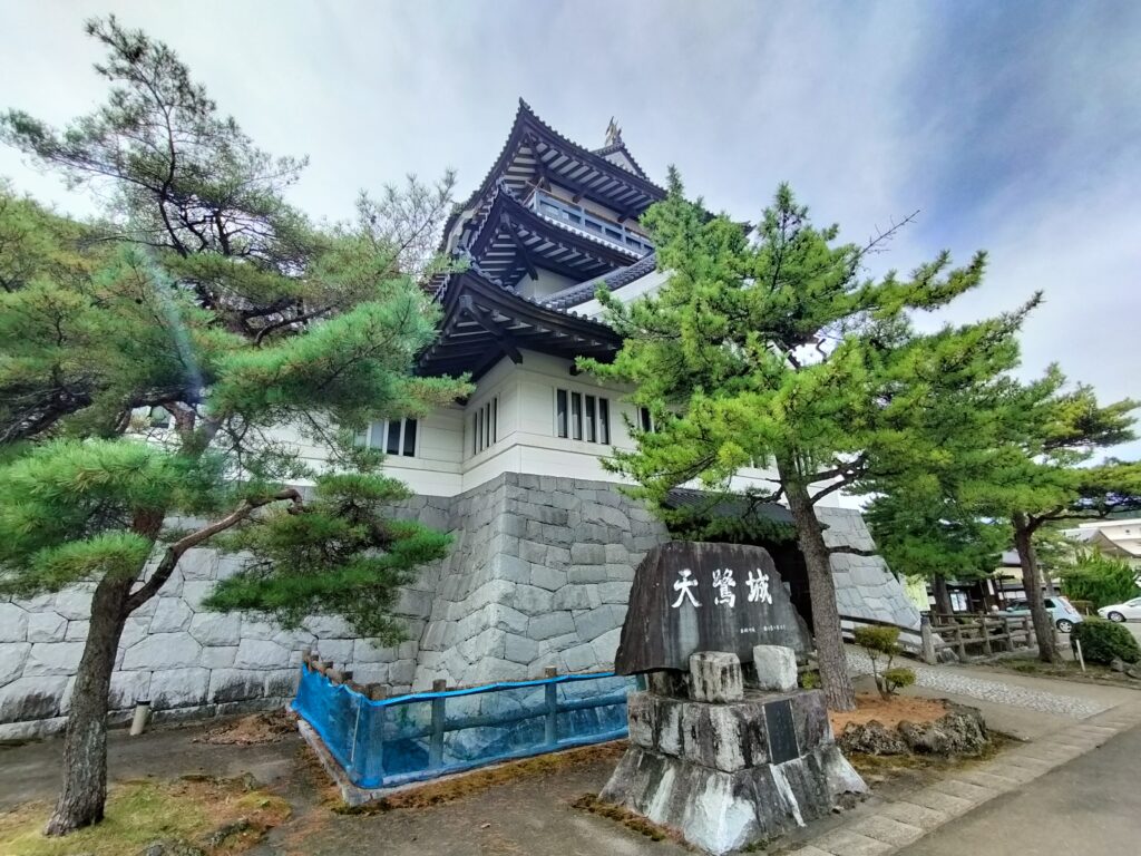 【秋田県由利本荘市】岩城 天鷺村 天鷺城 外観入口