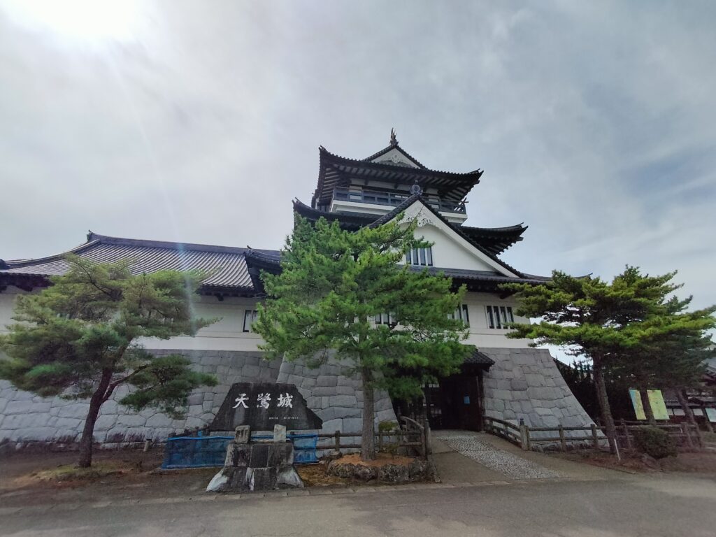 【秋田県由利本荘市】岩城 天鷺村 天鷺城 外観