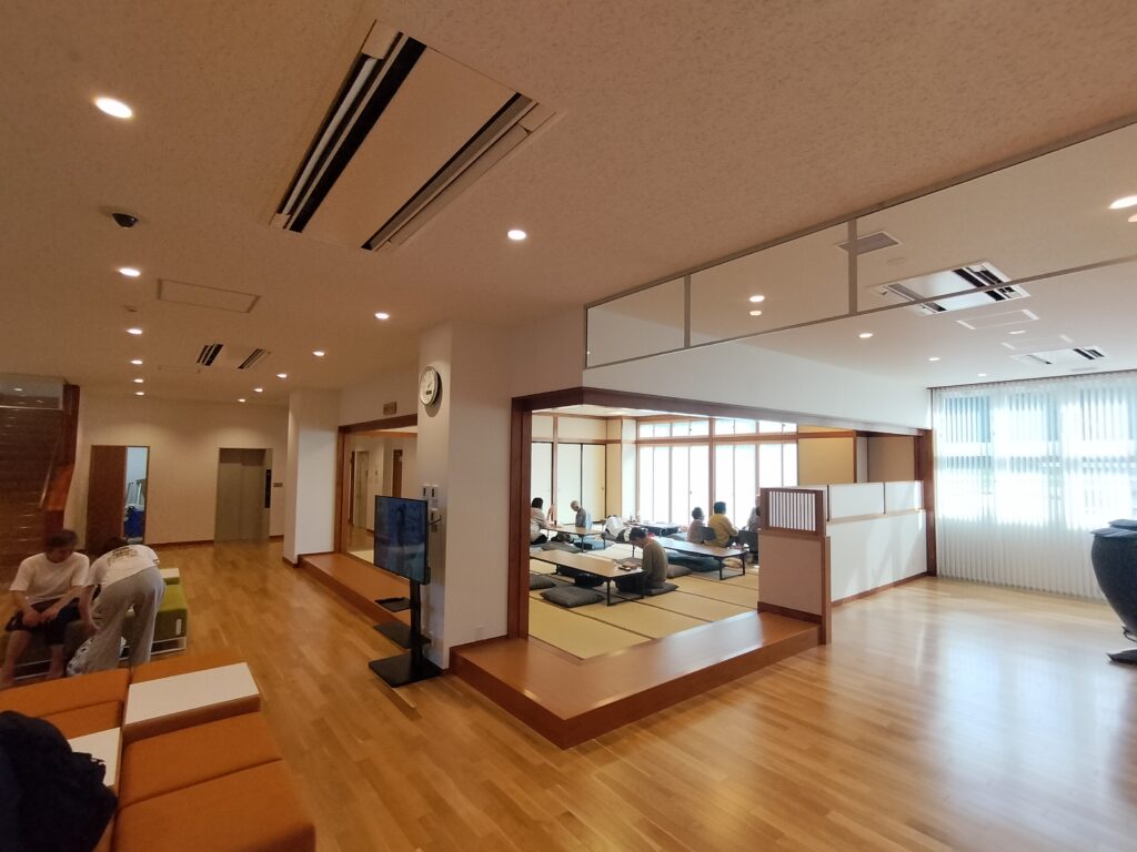 【秋田県秋田市】雄和ふるさと温泉 ユアシス 休憩スペース