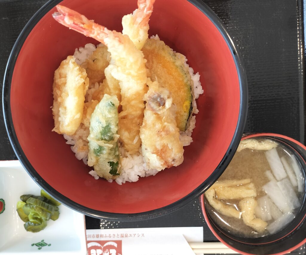 【秋田県秋田市】雄和ふるさと温泉 ユアシス レストラン天丼