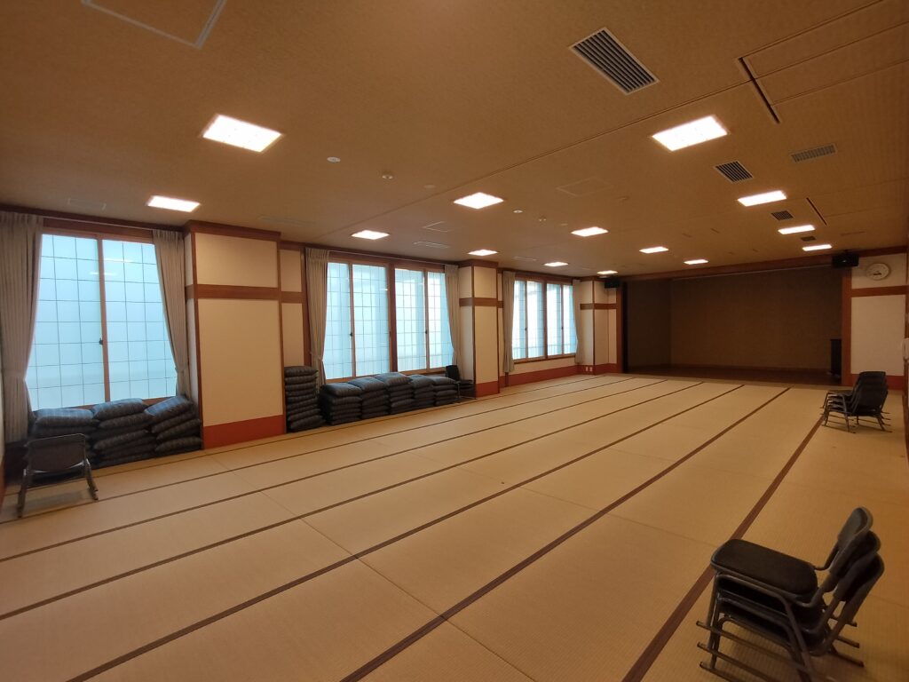 【秋田県秋田市】雄和ふるさと温泉 ユアシス 2階大広間