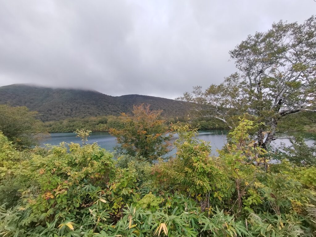 【秋田県東成瀬村】須川湖